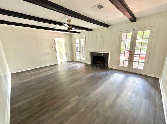 10010 Burgoyne Road, Houston, TX 77042