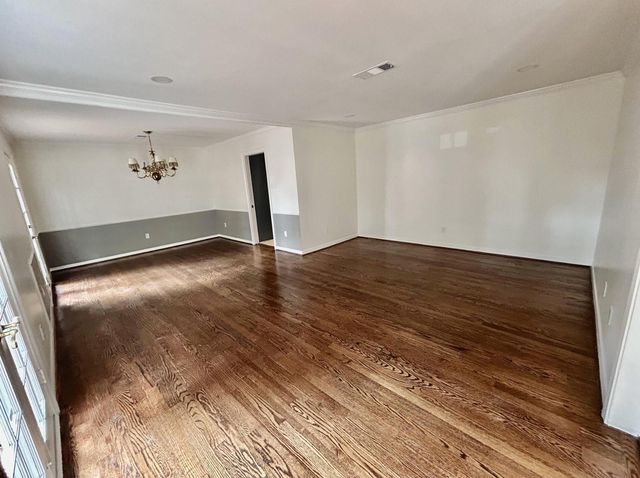 10010 Burgoyne Road, Houston, TX 77042