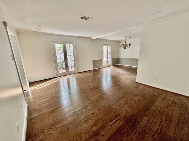 10010 Burgoyne Road, Houston, TX 77042