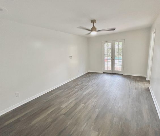 10010 Burgoyne Road, Houston, TX 77042