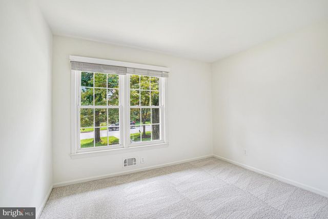 12027 DEVILWOOD DR, Potomac, MD 20854