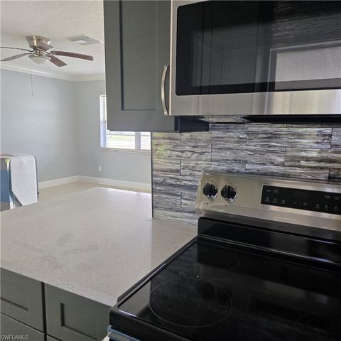 18448 Iris RD, Fort Myers, FL 33967