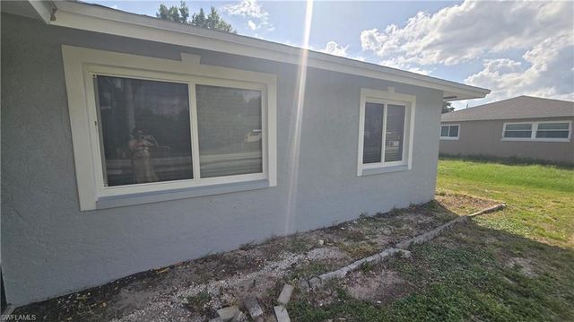 18448 Iris RD, Fort Myers, FL 33967
