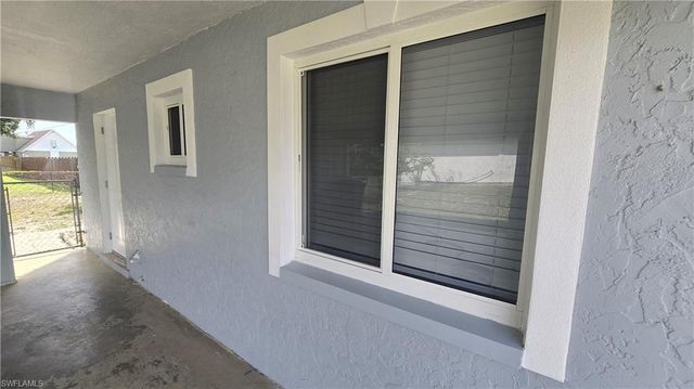 18448 Iris RD, Fort Myers, FL 33967