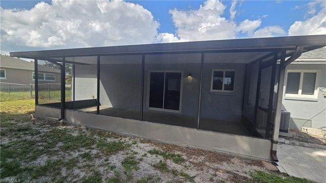 18448 Iris RD, Fort Myers, FL 33967