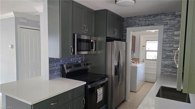 18448 Iris RD, Fort Myers, FL 33967