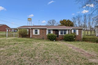 600 10th Ave, E, Springfield, TN 37172