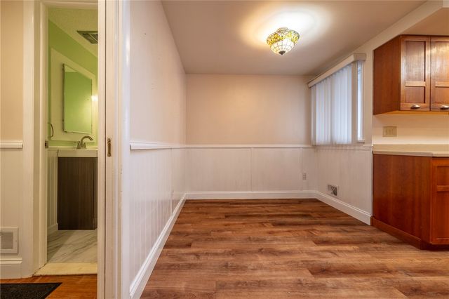 115 Towpath Lane, Brighton, NY 14618