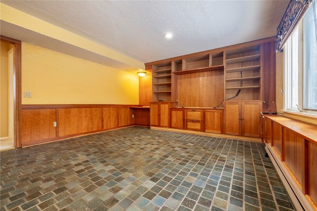 115 Towpath Lane, Brighton, NY 14618