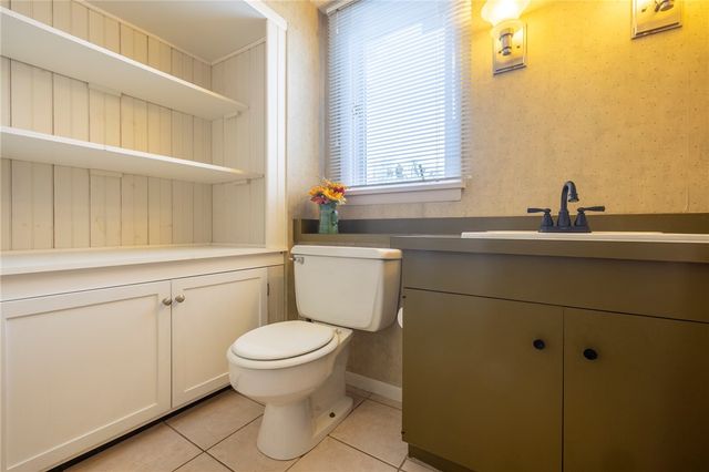 115 Towpath Lane, Brighton, NY 14618