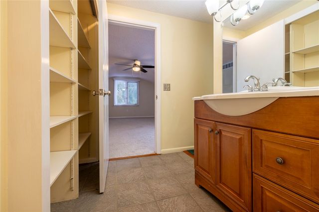 115 Towpath Lane, Brighton, NY 14618