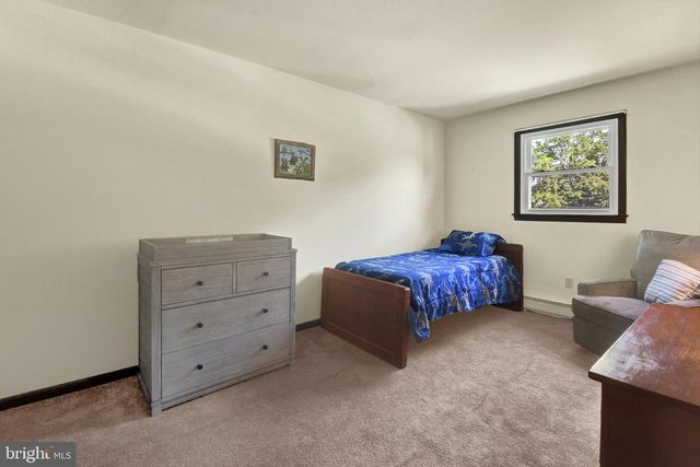 202 MARION AVENUE, Carlisle, PA 17013