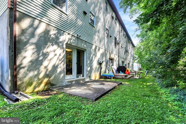 202 MARION AVENUE, Carlisle, PA 17013