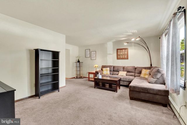 202 MARION AVENUE, Carlisle, PA 17013