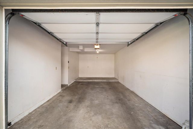 930 E CALKINS Dr, Spokane, WA 99208