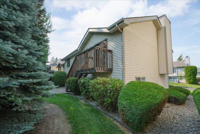 930 E CALKINS Dr, Spokane, WA 99208