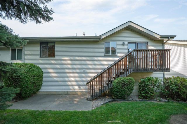 930 E CALKINS Dr, Spokane, WA 99208
