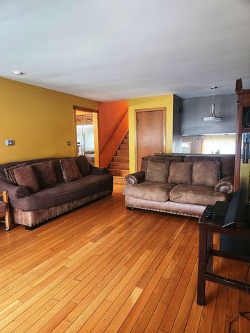 11532 S Avenue G, Chicago, IL 60617