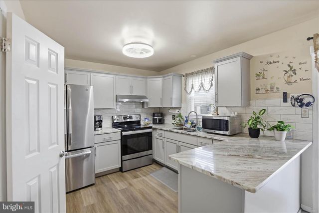 844 MARJORY TER, Lancaster, PA 17603