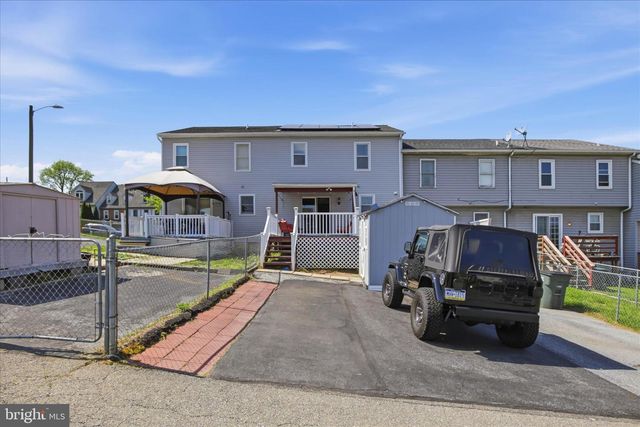 844 MARJORY TER, Lancaster, PA 17603