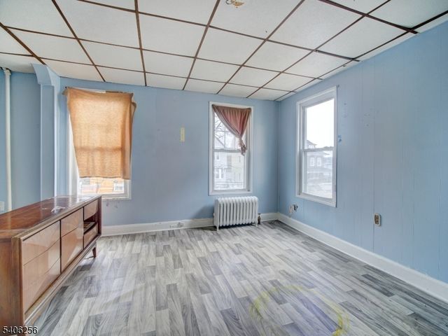 21 High Street, Passaic City, NJ 07055