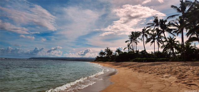 68-047 Apuhihi Street 101, Waialua, HI 96791