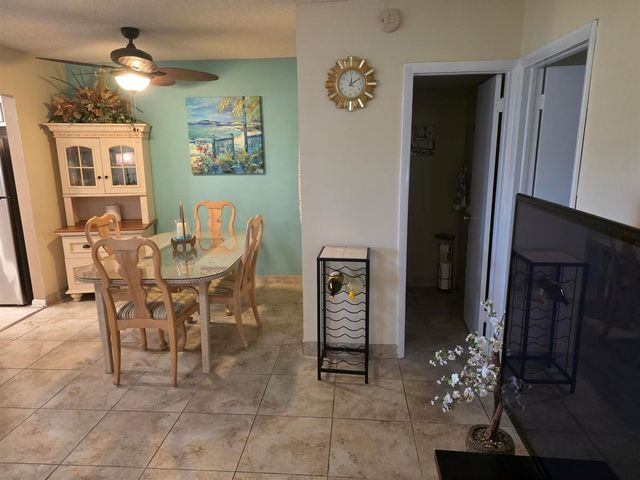 808 SE 7th Street 101, Deerfield Beach, FL 33441