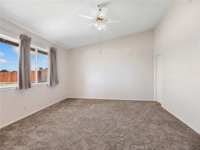 16992 Joshua, Apple Valley, CA 92307