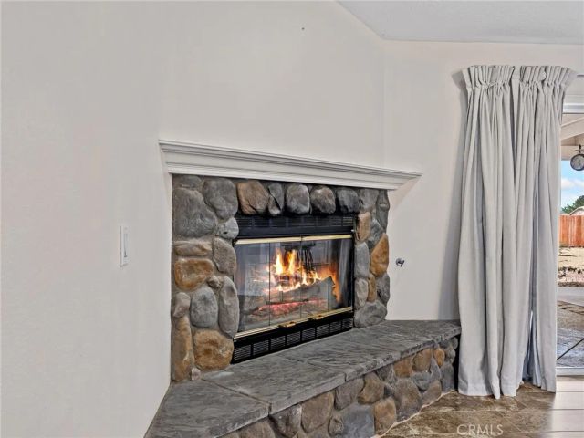 16992 Joshua, Apple Valley, CA 92307