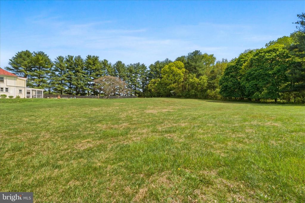 Image 41 of property listing at 8701C YELLOW SPRINGS RD, Frederick, MD 21702