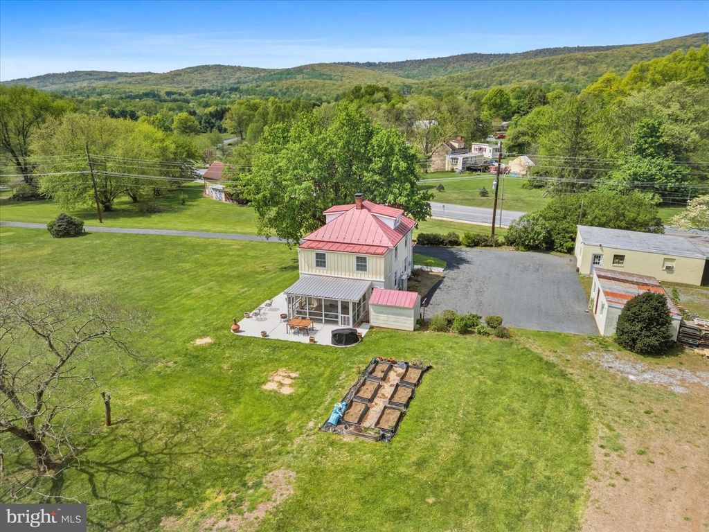 Image 46 of property listing at 8701C YELLOW SPRINGS RD, Frederick, MD 21702