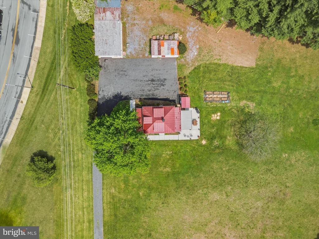 Image 49 of property listing at 8701C YELLOW SPRINGS RD, Frederick, MD 21702