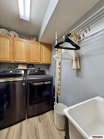 5521 S 72nd Street, Lincoln, NE 68516
