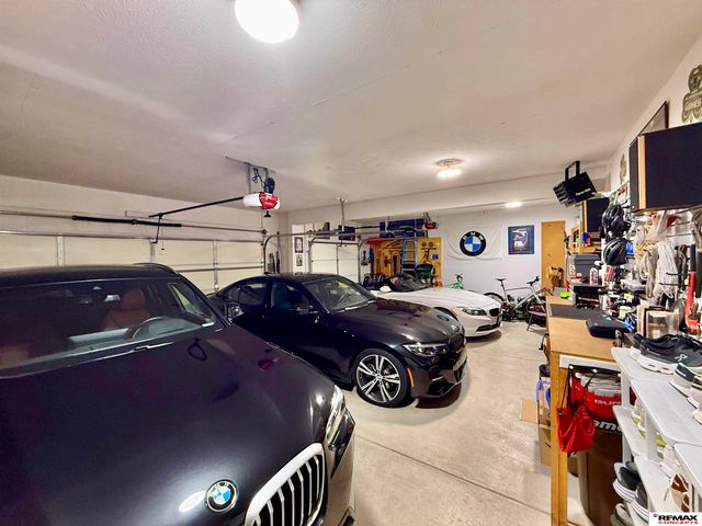 5521 S 72nd Street, Lincoln, NE 68516