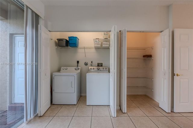 729 NW 42nd Ave, Plantation, FL 33317