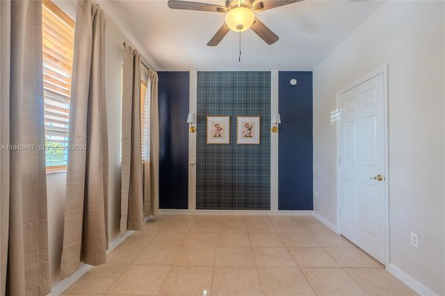 729 NW 42nd Ave, Plantation, FL 33317