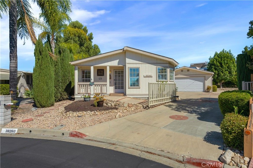 38260 Via Alegre, Murrieta, CA 92563 — photo 4