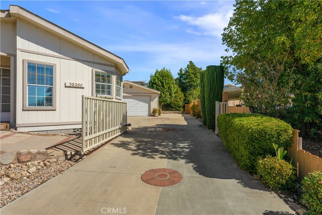 38260 Via Alegre, Murrieta, CA 92563 — photo 5