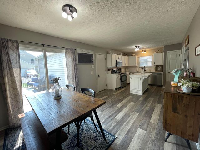 532 Gleaming Drive, 164, Galloway, OH 43119