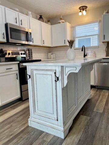 532 Gleaming Drive, 164, Galloway, OH 43119