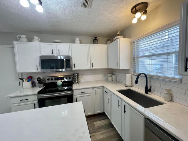 532 Gleaming Drive, 164, Galloway, OH 43119