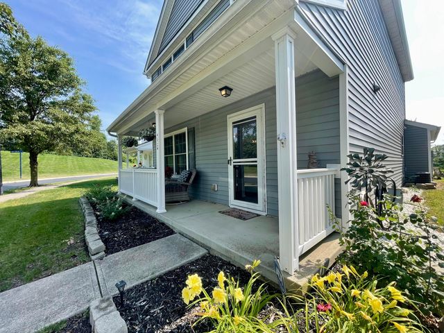 532 Gleaming Drive, 164, Galloway, OH 43119