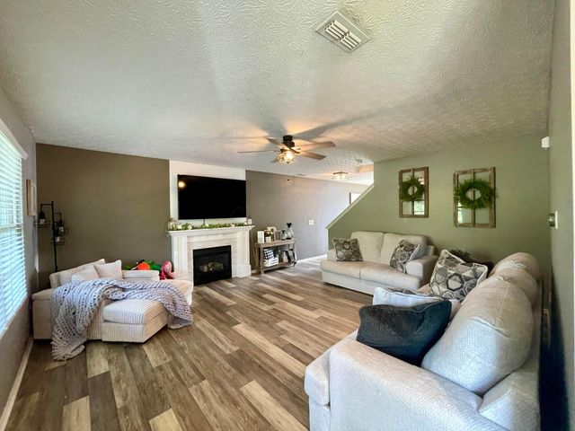 532 Gleaming Drive, 164, Galloway, OH 43119