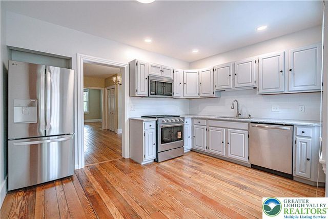 239 Church Street, Bethlehem City, PA 18018