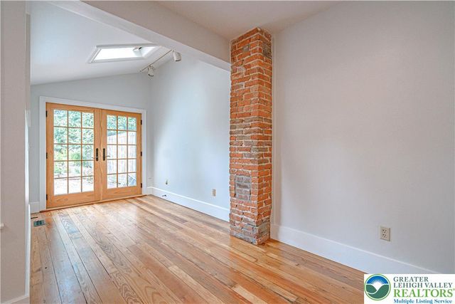 239 Church Street, Bethlehem City, PA 18018