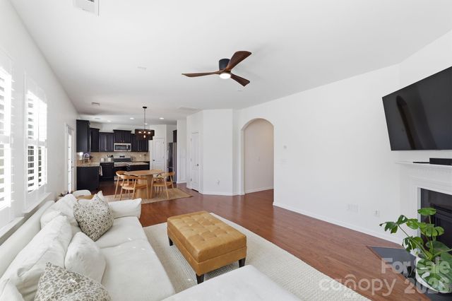 2870 Shale Drive, Davidson, NC 28036