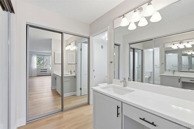 13601 E Marina Drive 105, Aurora, CO 80014