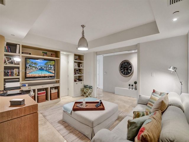 3201 NE 183rd Street 301, Aventura, FL 33160