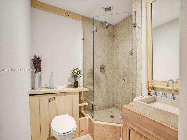 3201 NE 183rd Street 301, Aventura, FL 33160
