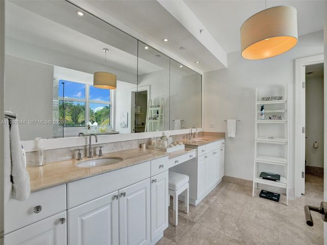 3201 NE 183rd Street 301, Aventura, FL 33160